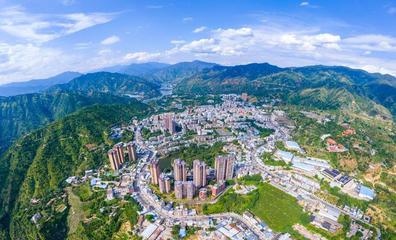 四川攀枝花市鹽邊縣委書(shū)記王興全:"釩鈦首縣 滋味鹽邊"的資源、空間、后發(fā)優(yōu)勢(shì) 將為共同富裕試驗(yàn)區(qū)貢獻(xiàn)力量