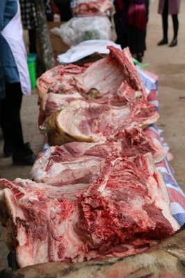 攀枝花市區(qū)迎來土特產(chǎn)品便利購，生態(tài)土雞蛋、青花椒、黑豬肉無需再趕集